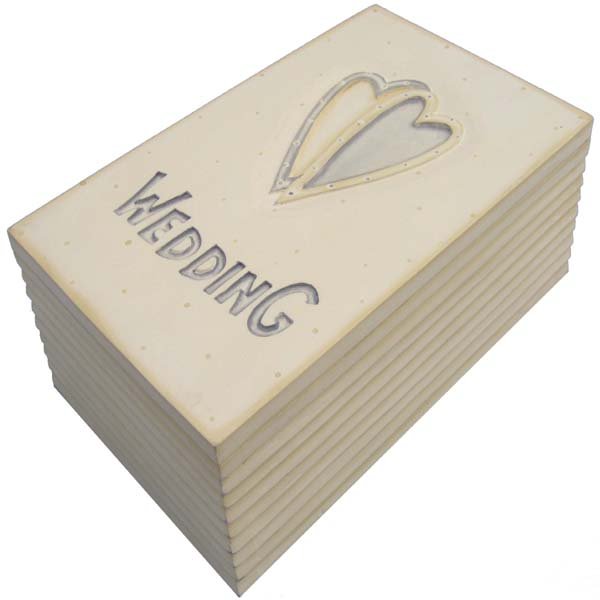 wedding keepsake box perfect for the big day